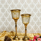 Load image into Gallery viewer, Set of 2 sparkle glass candle holders with brass polish metal stand